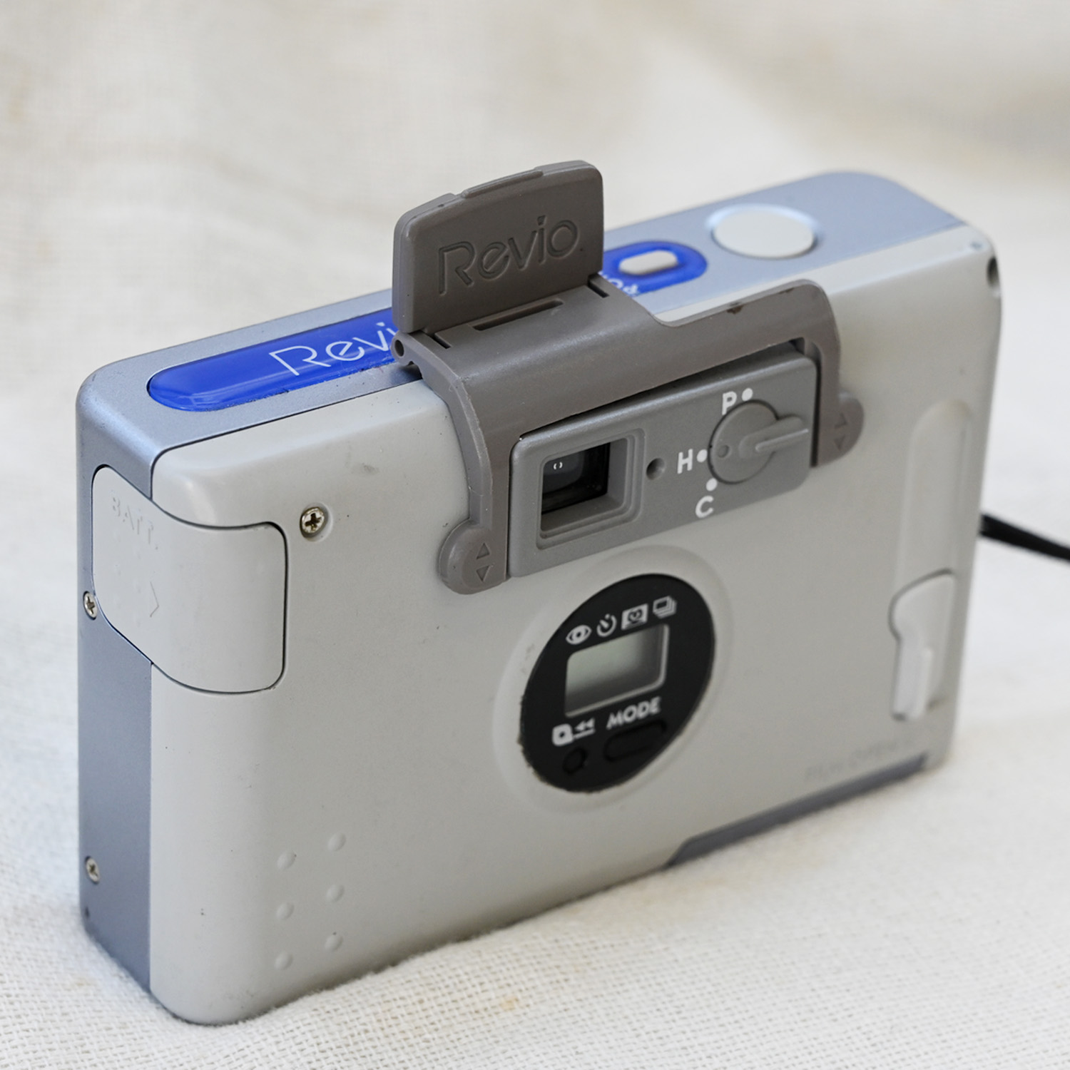 コニカ　APSカメラRevio　フイルムカメラ入門に最適！（新品） チャンプカメラ on X: 