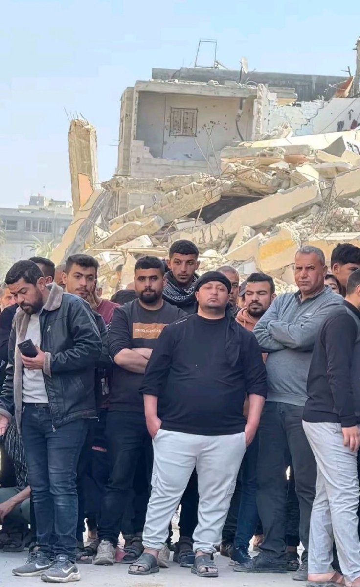 turbulent_eddie's tweet image. If there’s famine, why are Gazans shoeing no signs of malnutrition?