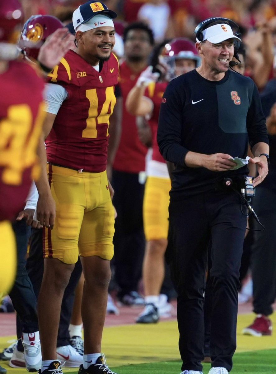 Trojan Football ✌️ ᶠᵃⁿ tweet media