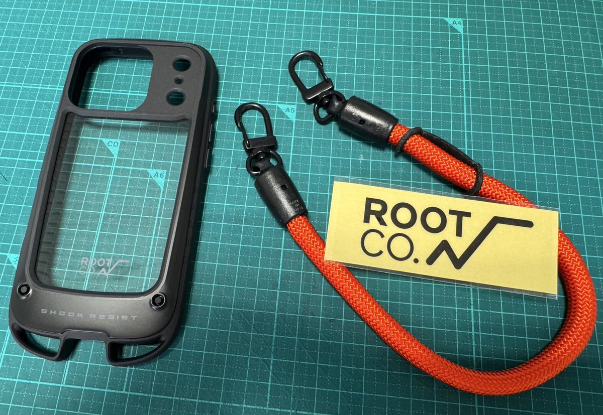 MiyaT29442740's tweet photo. 本体の前に
ケースが届いてしまった
しかも、15Proでも使える🤣
#iPhone17Pro
#ROOT_CO. https://t.co/hmHCrEx7cT