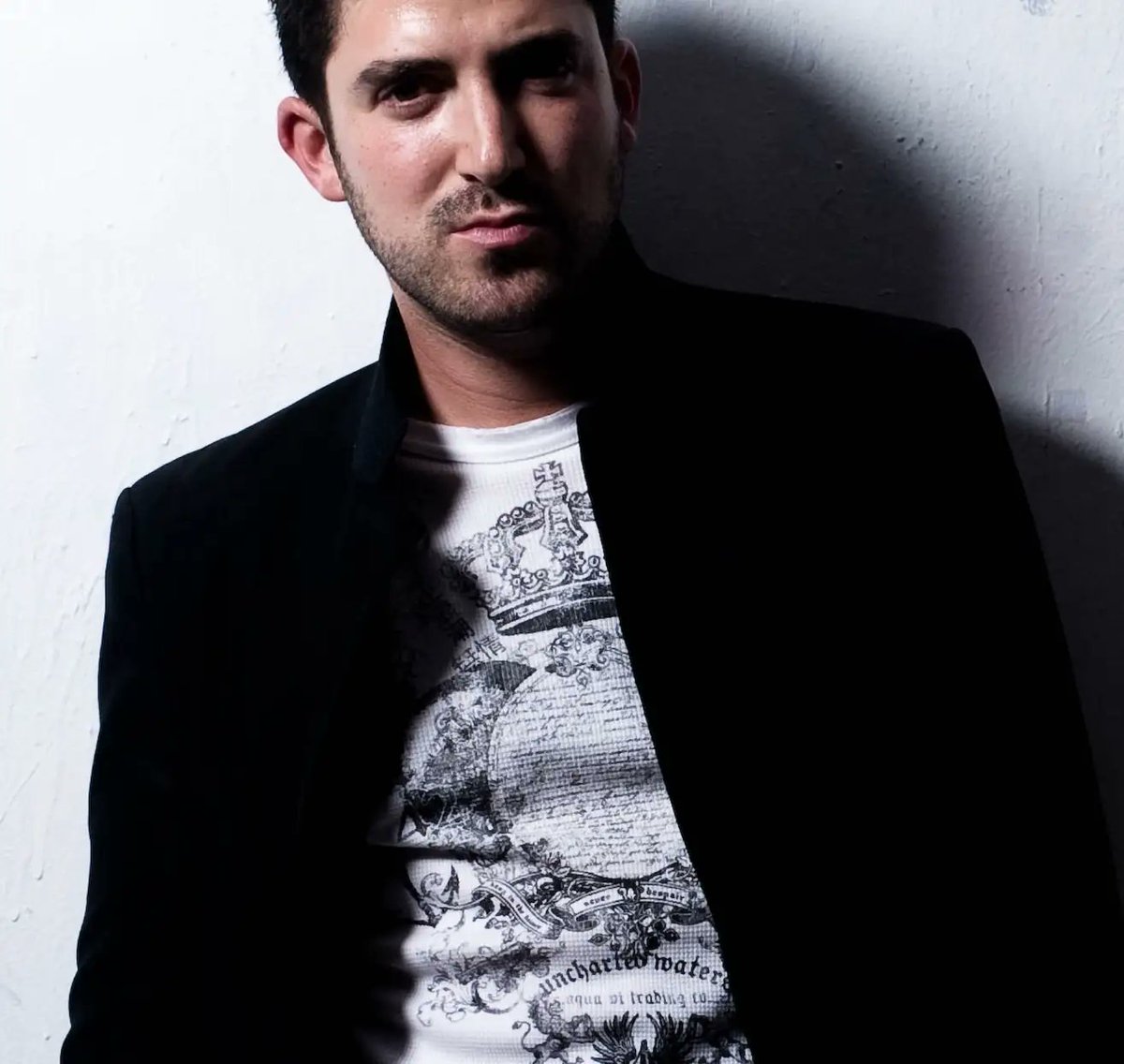 ❏ アーティスト募集 ❏

Lady Gaga、Ariana Grande、BTS等 トップアーティストに関わってきた世界水準のチームと共に、Handcraft Entertainment(US)×VOLVE CREATIVE(JP)が手を組み、日本から“次世代グローバル・アーティスト”を発掘します。

volve.tokyo/unbound/