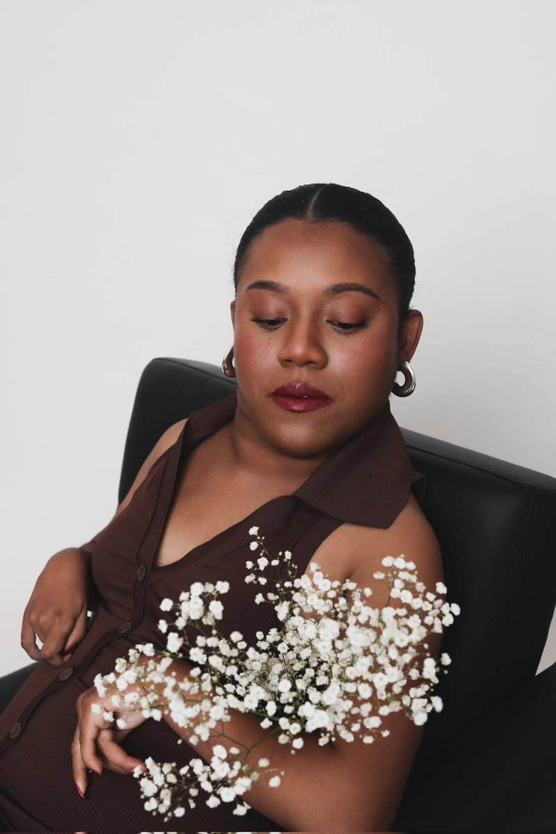 janiralisbeth's tweet photo. main character moment
Full Insta Post: https://t.co/Kd8tTj3OBf
#JaniraObregon #Tuesday #TuesdayMotivation #Martes #BlackAndWhitePhotography #BlackAndWhite #Photoshoot #DisabledModel #MelaninQueen #WhoIsShe #MainCharacterEnergy #MainCharacterMoment #ElegantStyle #DisabledBeauty https://t.co/jX2W0IGllw