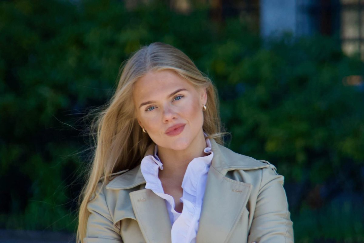 En lærer som misbruker barn seksuelt kan fradømmes å arbeide som lærer. En politibetjent som misbruker makt kan fradømmes retten til å være politi. Men det kan ikke stortingspolitikere som misbruker sin stilling. 🤷‍♀️ Make it make sense. Del hvis du er enig med meg!

I Norge kan du