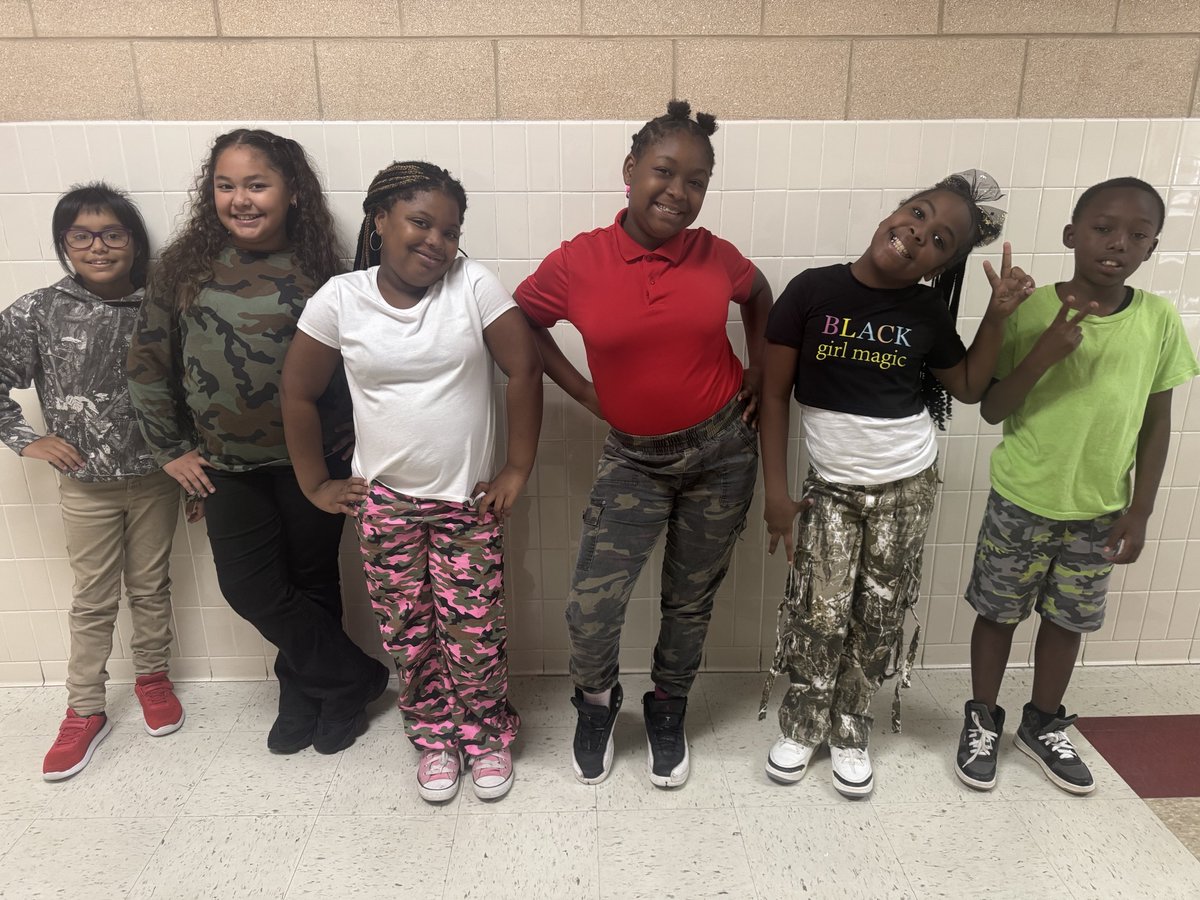BurlesonDISD's tweet photo. "It’s Education Go Get It Week! 🎓 Today we showed our camo spirit — ready to ‘Be All We Can Be’ in learning and beyond! 💚🦉📚 #GoGetItWeek #BurlesonOwls #BeAllWeCanBe" @drmtz01 @MHammonds27 @Region1DISD https://t.co/CcGGVQXwL8