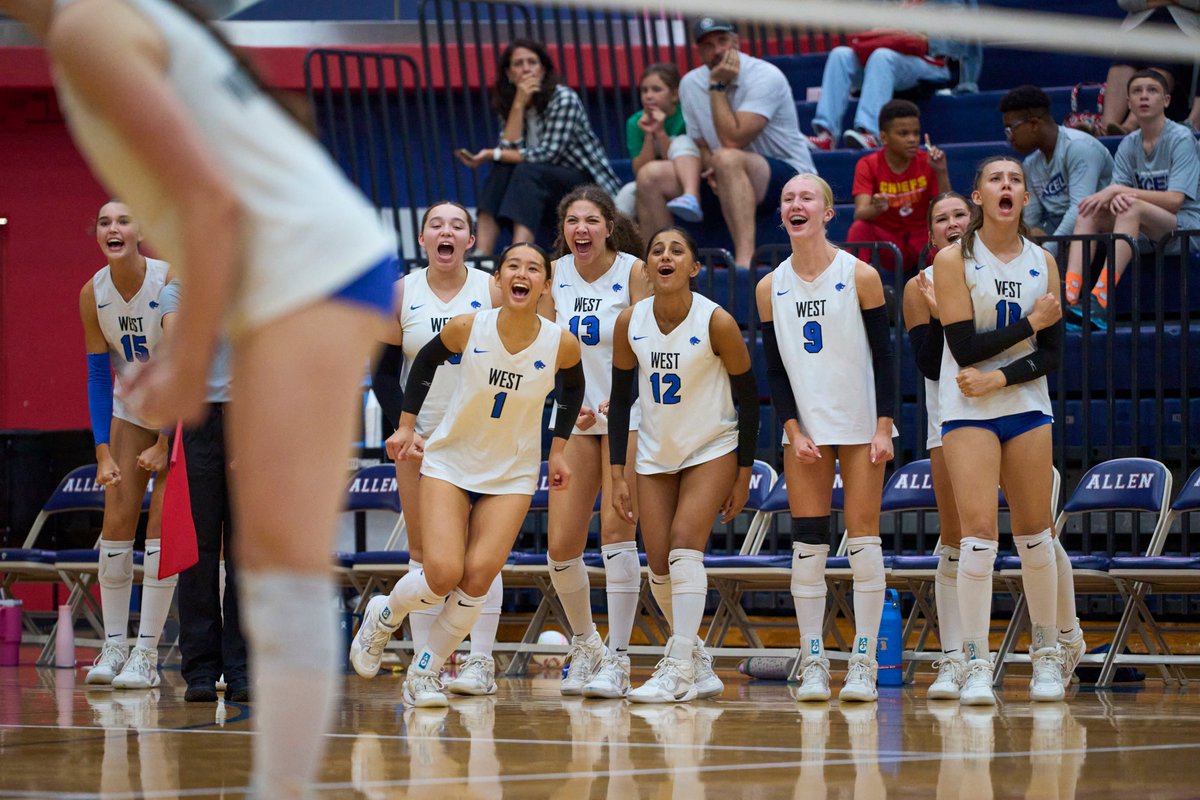 hallofshayne's tweet photo. Plano West takes Allen to 5 sets and wins 3-2.

Gallery: https://t.co/N3FIwUiBgf

@planowestvb @ALLENVBALL @MWelchSLM https://t.co/Wo0EfamGxP