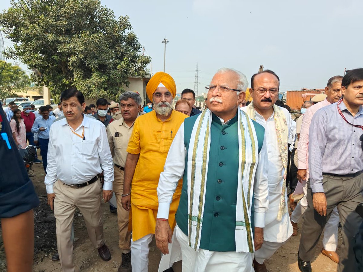 SwachhBharatGov's tweet image. Union Minister, Shri Manohar Lal arrives at Delhi’s Bhalswa dumpsite for the National Rollout of #SwachhataHiSeva. This marks the commencement of an action-packed #Swachhotsav fortnight dedicated to cleanliness and sustainability. #SHS2025