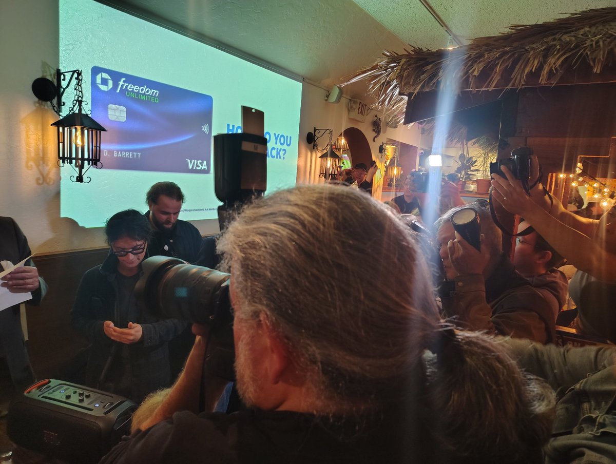 SelenaC10705's tweet image. We are here!