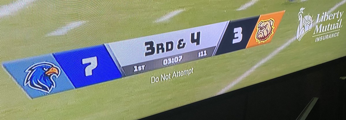 II55000's tweet image. Look at this pretend #scorebug in this #Libertymutual commercial. Looks better than #foxSports @NFLonFOX @artofscorebug