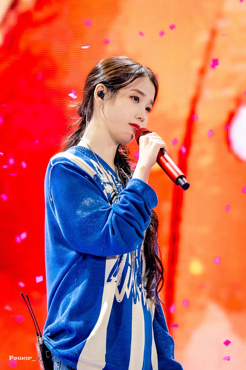 250914         

아이유 FAN MEET-UP 'Bye, Summer' DAY 2         

#아이유 #IU #이지은 #IU_FAN_MEETUP #ByeSummer #팬미팅 #팬밋업