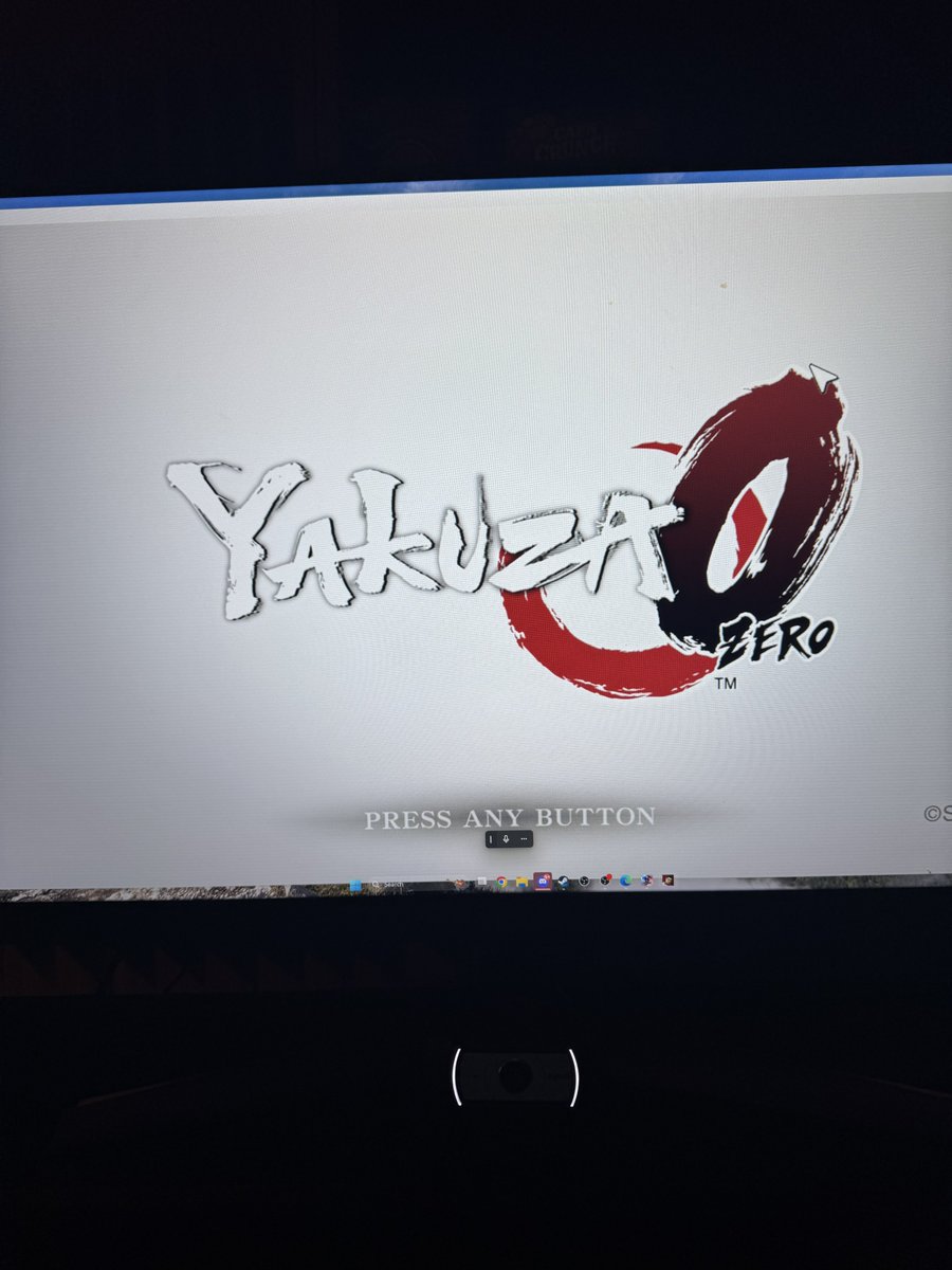jayeazywhat's tweet photo. Yakuza 0 Journey Begins! https://t.co/fxF2l5znBu https://t.co/rLjgxkaIQR