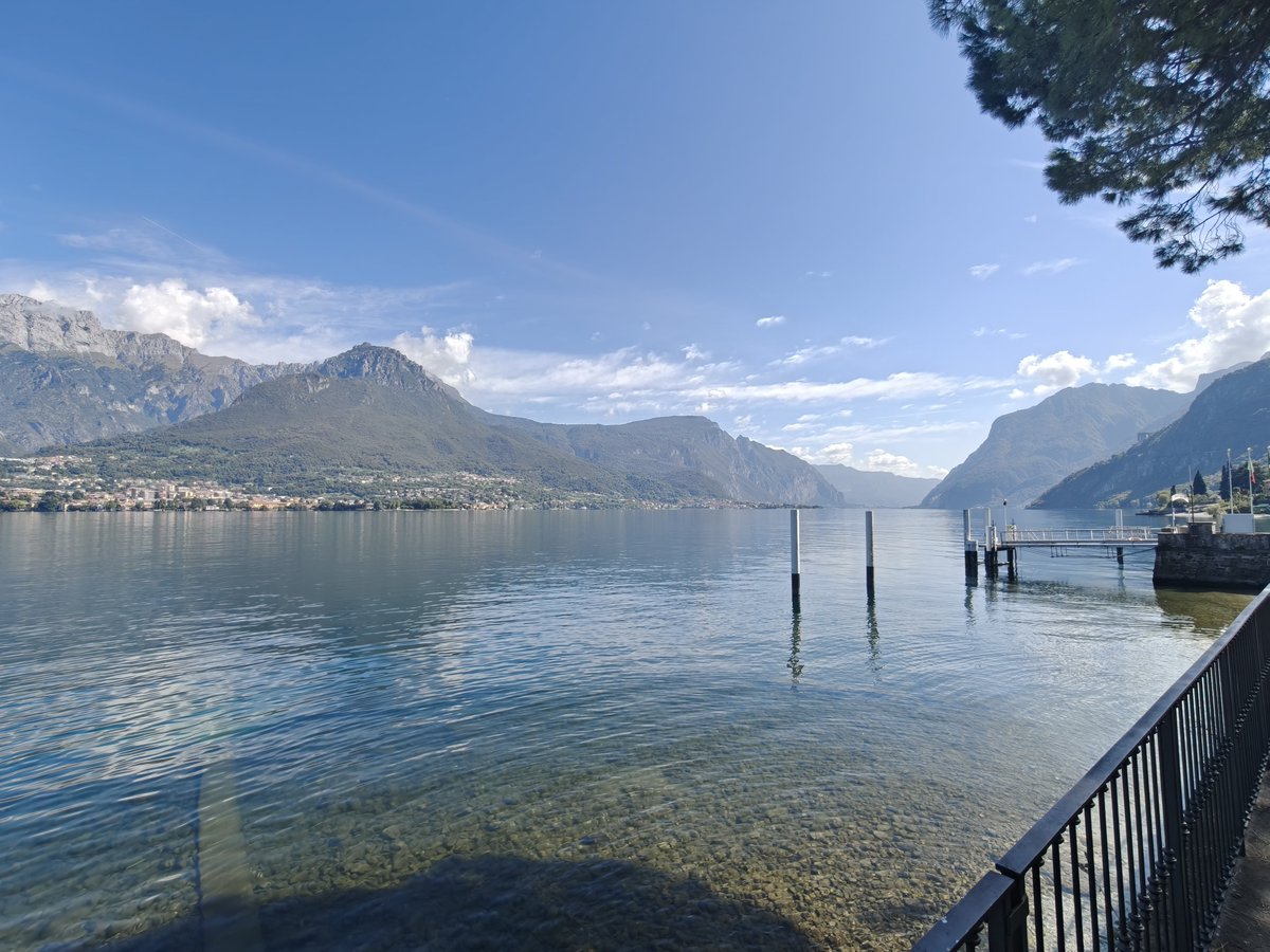 seeingmole's tweet image. Drove around Lake Como to Bellagio. Spectacular scenery.