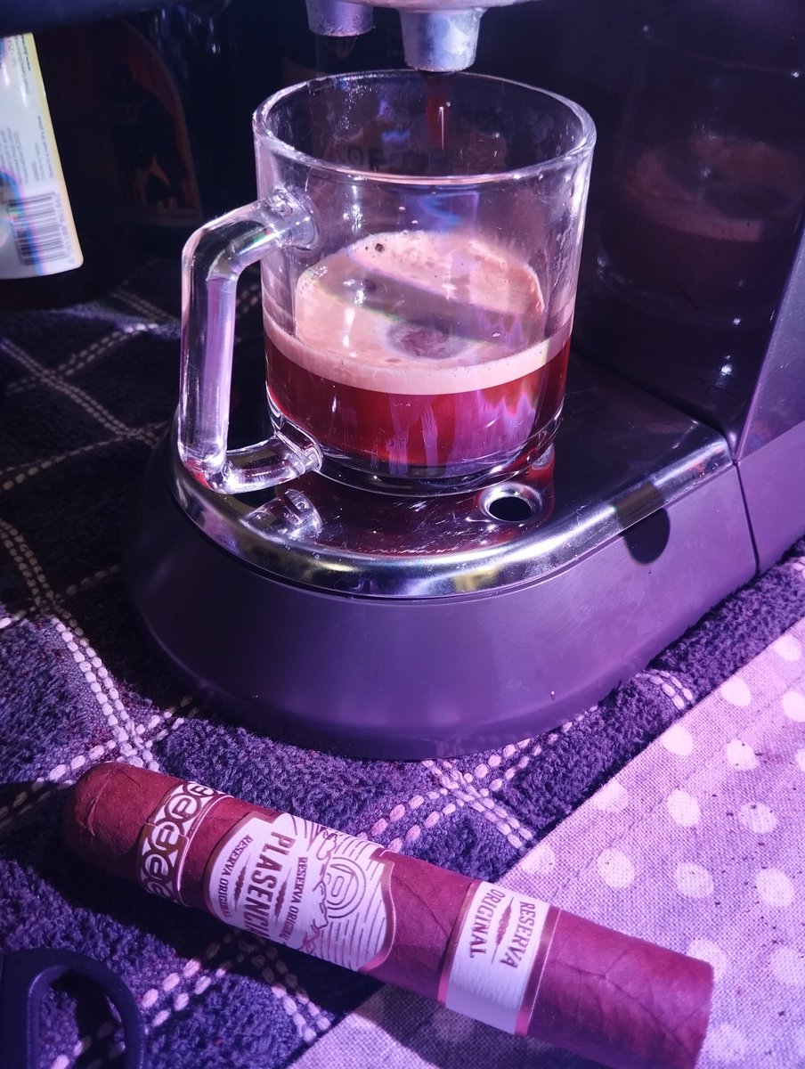 B3laze's tweet image. On that Castro breakfast

@Humidorcode