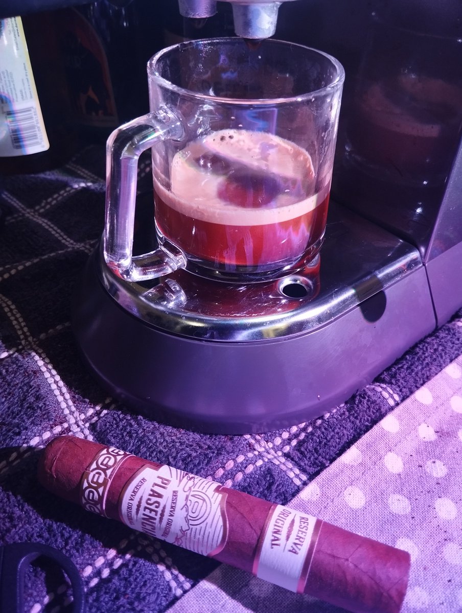 B3laze's tweet image. On that Castro breakfast

@Humidorcode