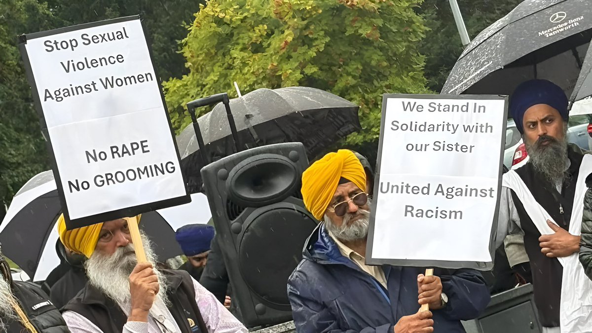 MaktoobMedia's tweet photo. In a racially motivated attack on Tuesday morning near Tame Road in Oldbury, Birmingham, a 20-year-old Sikh woman was raped by two white men who reportedly told her, “You don’t belong here, get out,” sparking widespread outrage among the diaspora, Sikh communities, and anti-racist groups.

@jaseempp reports:

https://t.co/9Sum8awQWM