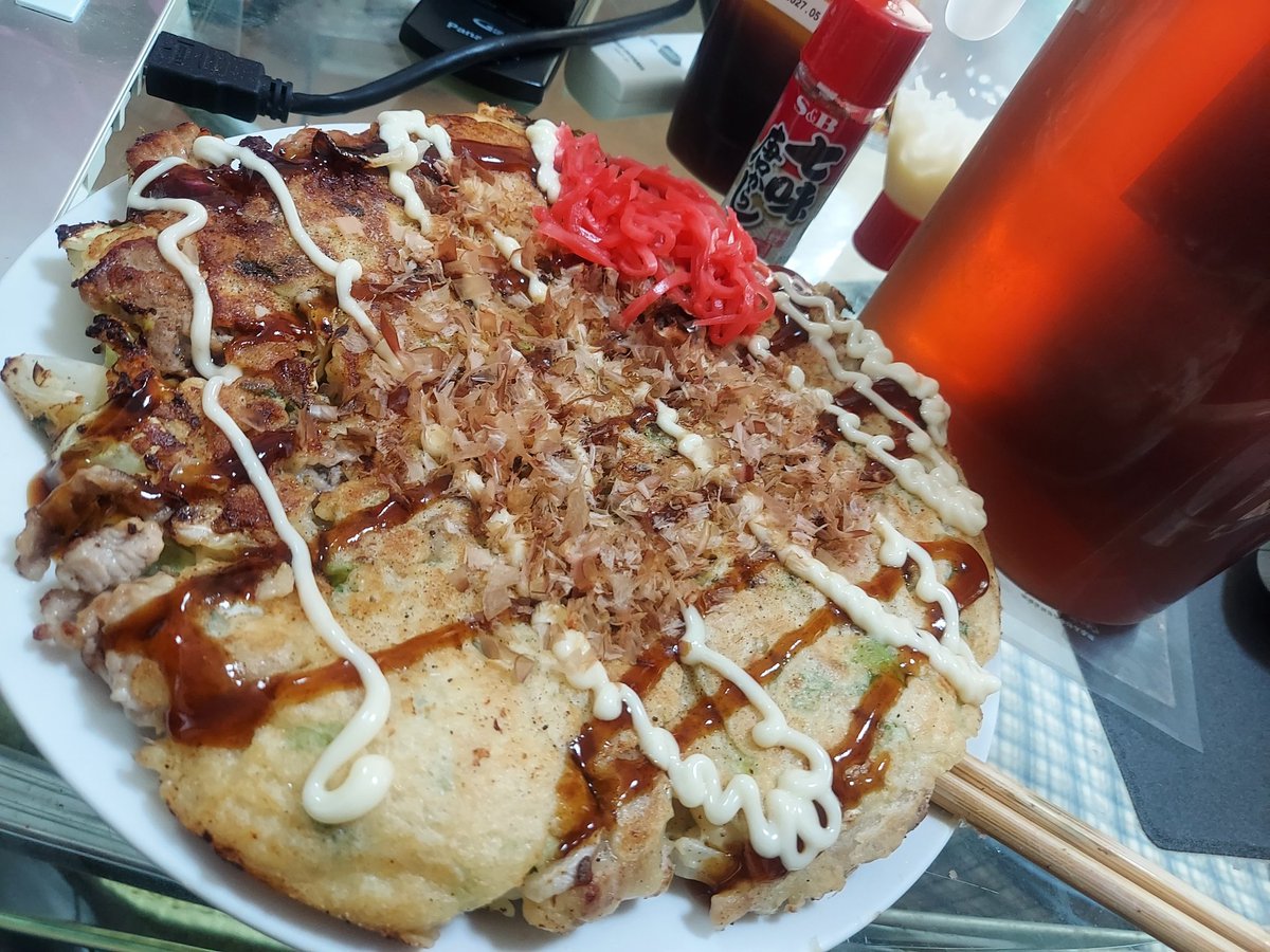 在宅勤務の昼休み最高😋✨