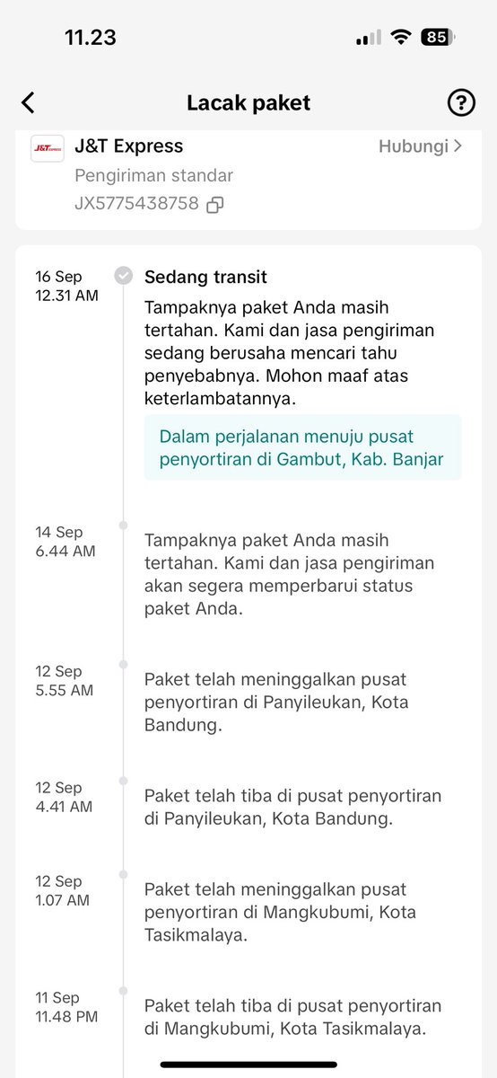 cinderekkaaa's tweet photo. @jntexpressid min, kenapa paketku ga ada pergerakan? Udah 5 hari ga sampe2, biasanya 2-3 hari udah sampe loh. Resi JX5775438758 https://t.co/czLpVbFkMb