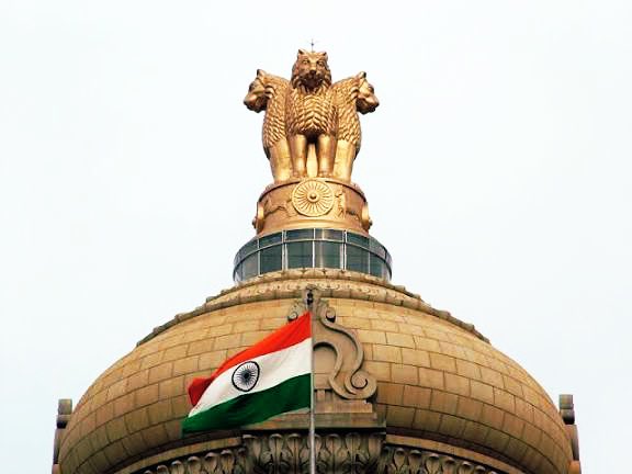 pushpendrakum's tweet image. 🚨BREAKING: 🇮🇳 Indian Govt Mandates Cybersecurity Audits For All #Crypto Exchanges, Custodians &amp;amp; Intermediaries.

Firms Must Pass CERT-In Approved Audits To Register With FIU.