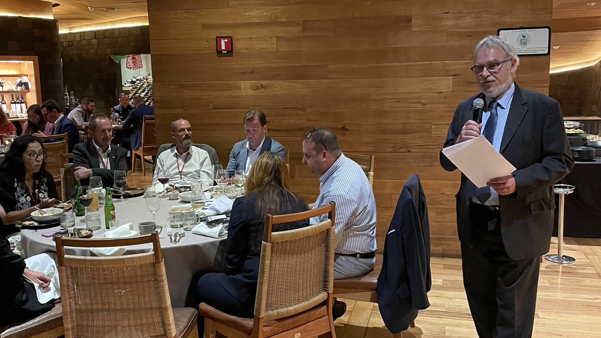 Cerrando con broche de oro este 2o. día de visita oficial, la Ministra Presidente <a href="/AnkeRehlinger/">Anke Rehlinger</a> se reunió con las fundaciones políticas alemanas en México 🇲🇽 : <a href="/boell_MXCA/">Heinrich-Böll-Stiftung Ciudad de México</a> <a href="/FNFMexico/">Fundación Friedrich Naumann México</a> <a href="/FESMEX/">Friedrich-Ebert-Stiftung en México</a>