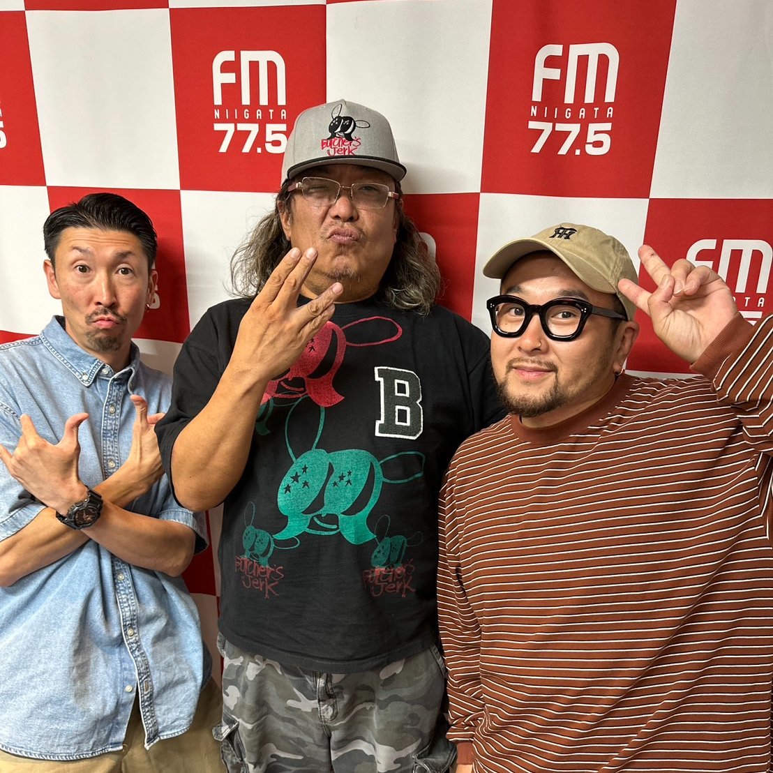 さ～て！明日のPROPSは！！
日本とカリブ海を繋ぎ続ける
SELECTER HEMO　が登場🙌
「Butcher'sライブラリー」では
「昭和歌謡レゲエ　part2」をお届けします！
皆さんからいただいたメッセージもご紹介😆
お楽しみに🎶　#props775　＃fm775
