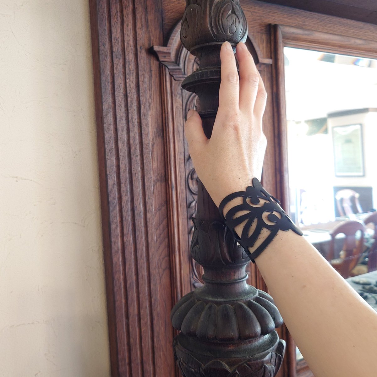 RequiemRabbleR2's tweet image. すごく綺麗な手！！！