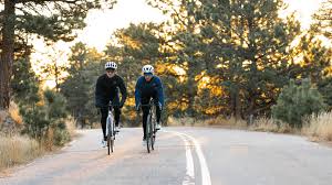 𝐂𝐨𝐥𝐝 𝐖𝐞𝐚𝐭𝐡𝐞𝐫 𝐂𝐲𝐜𝐥𝐢𝐧𝐠 𝐀𝐩𝐩𝐚𝐫𝐞𝐥 𝐌𝐚𝐫𝐤𝐞𝐭 𝐈𝐧𝐝𝐮𝐬𝐭𝐫𝐲 𝐑𝐞𝐬𝐞𝐚𝐫𝐜𝐡, 𝐒𝐢𝐳𝐞 𝐚𝐧𝐝 𝐒𝐡𝐚𝐫𝐞 2025-2033

𝐕𝐢𝐞𝐰 𝐦𝐨𝐫𝐞: reportsandinsights.com/report/cold-we…