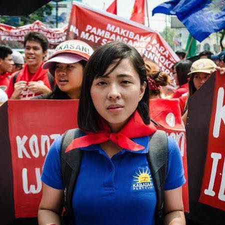 jesusfalcis's tweet photo. Sarah Elago is back officially today.

From Kabataan Party List then to Gabriela Party List now, Sarah Elago will rock it again in House hearings and plenary debates.

How ironic that Sarah Elago’s comeback comes at a time when her mortal nemesis Ducielle Cardema is experiencing a downfall, with Duterte Youth’s cancellation. 👊

The DDS and Duterte Youth were just happily celebrating Gabriela’s loss in the 2025 Elections a few months ago. 👊

Now, they are crying. 👊

What a sublime turn of events. Chef’s kiss!

#SarahElago
#Gabriela