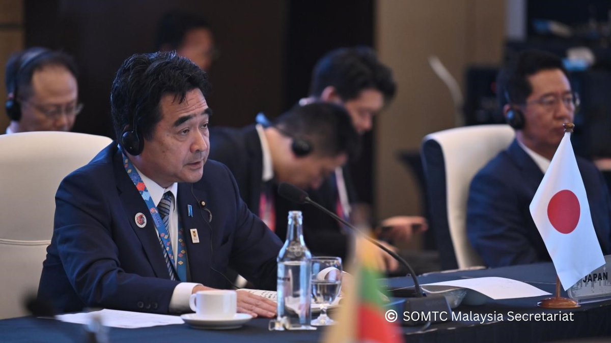 amb_japan_asean's tweet image. Human trafficking, terrorism, and cybercrime are serious crimes that we must tackle together. Representing 🇯🇵, Mr. Sakai Manabu, Chairperson of the National Public Safety Commission, discussed countermeasures against such crimes at the 15th #AMMTC+3 and 10th AMMTC+🇯🇵 in Malacca,…