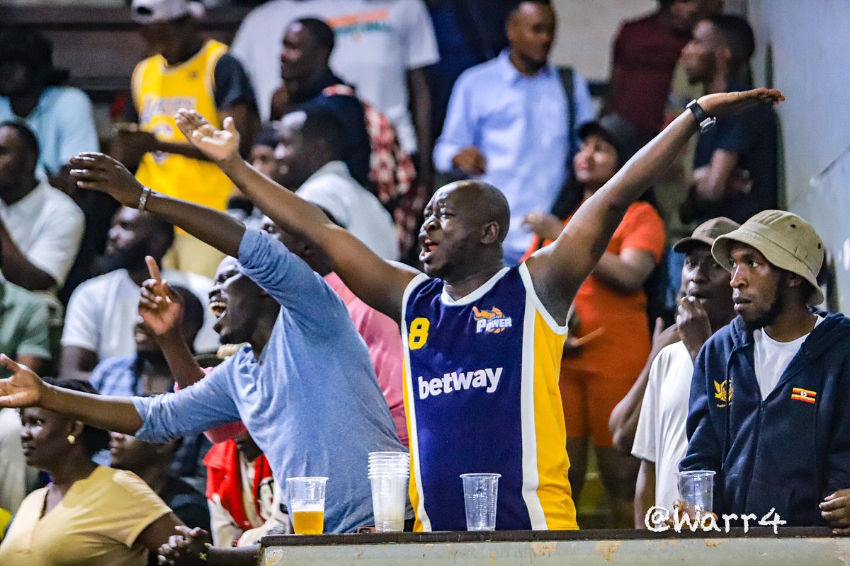 KifWarren55183's tweet photo. And to the funs #NBLPlayoffs25 https://t.co/9JW8HAh4FC
