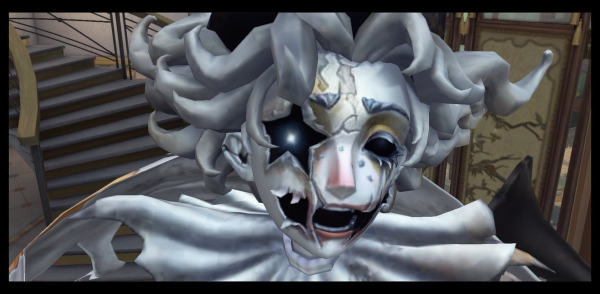 My babygirl's new makeup is sooo pretty!!!!! Silver and gold!!!!!&lt;3&lt;3&lt;3