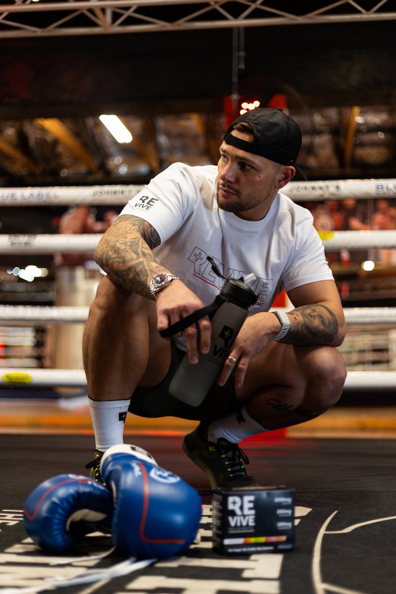 Life’s a blur in the fast lane 🌪️ Stop staring 👀 Get moving 💨 and STAY SALTY 💦 || Mg + Na + K = REVIVE 🍏🍓🍋🥒🫐