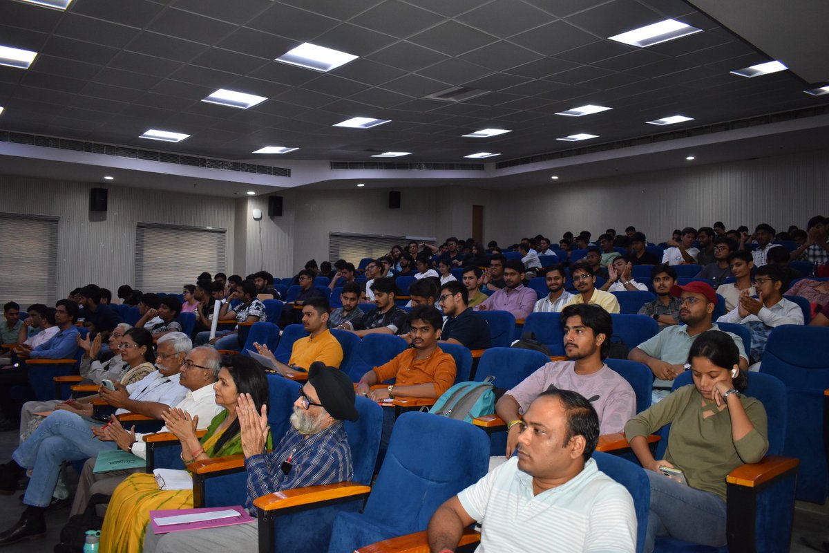 UnivofDelhi's tweet image. #facultyoftechnology #fotdu #delhiuniversity