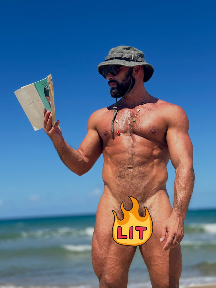 Hardlover tweet media