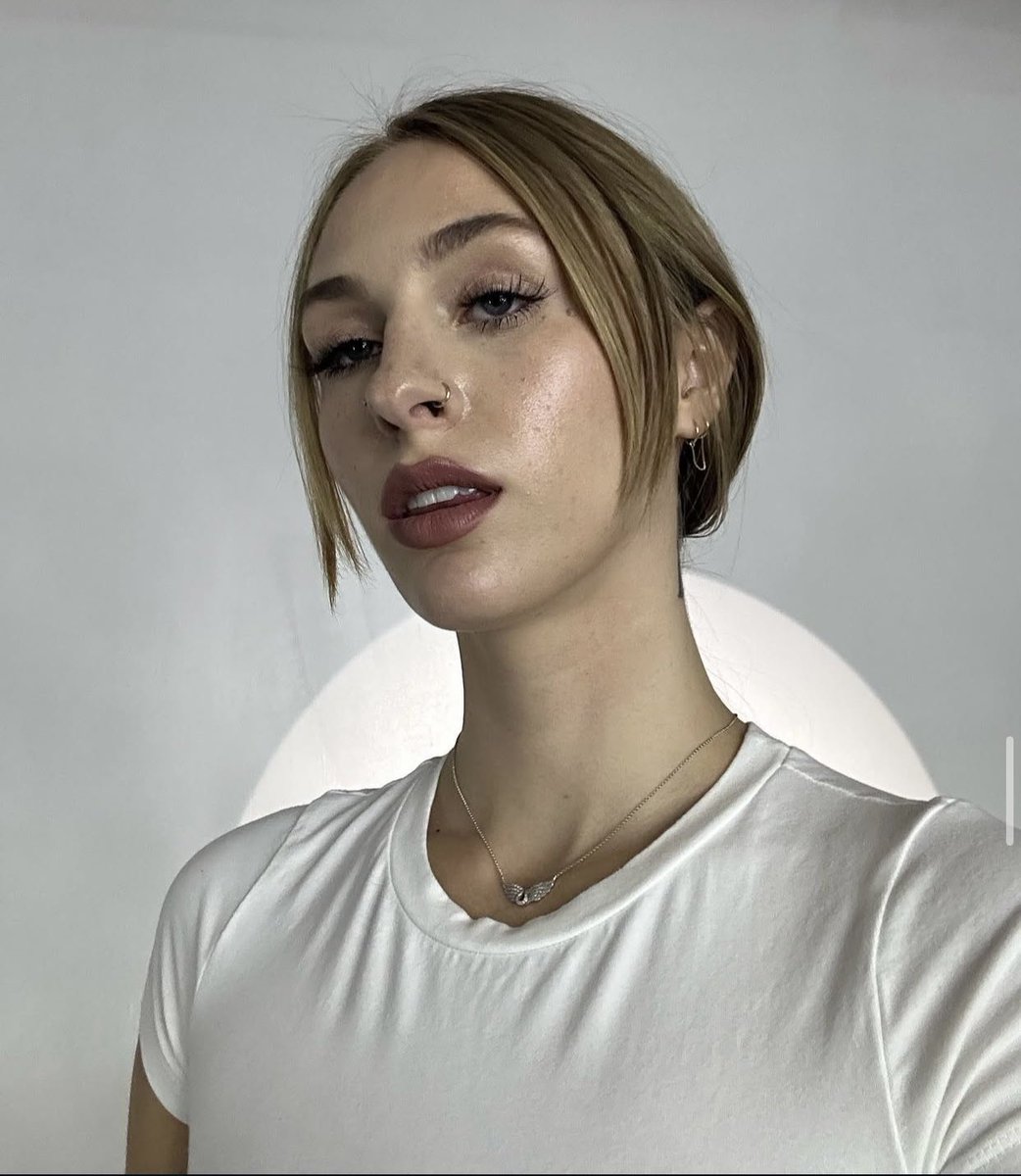 Angelcore0's tweet image. Say hi guys 🥰😘