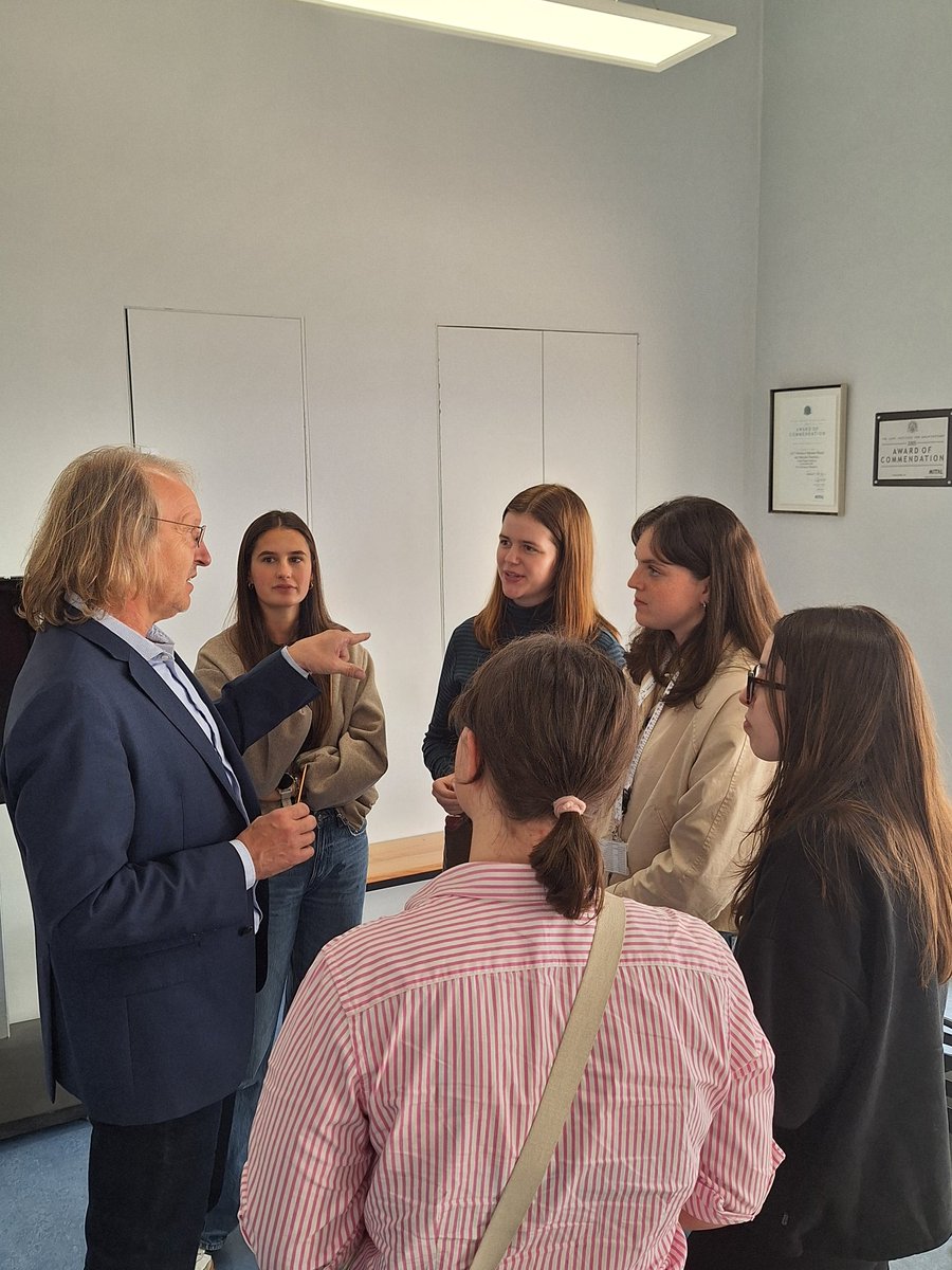 It was a treat to have Prof Stan Kmoch and friends give us a #TuesdaySeminar, and share his work in rare diseases. 
Thank you to <a href="/diplomics_sa/">DIPLOMICS</a> for co-hosting!