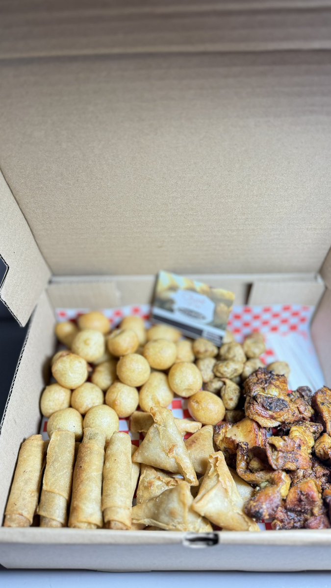 nutz_n_chops's tweet image. Good Morning Fam😄😄

It’s already the middle of the week and the month🥳💃💃💃

Still planning to spoil yourself?
Looking for tasty and satisfying smallchops and grills?

We’ve got you covered❤️

Call/whatsapp-08039108947
📍Abule Egba,Lagos.

Ensure to preorder!!