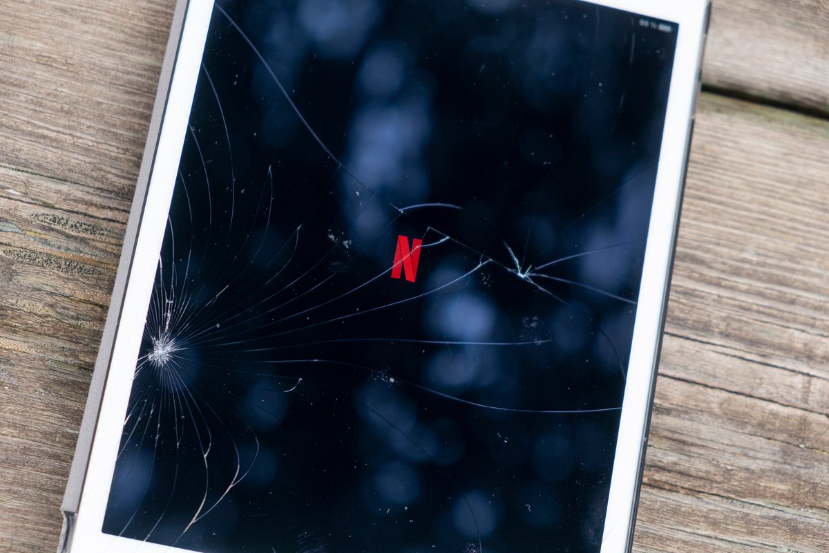 worthavegroup's tweet image. Cracked screen? No thanks. Keep streaming Netflix worry-free with reliable iPad insurance by your side! worthavegroup.com/product/ipad-i…
#ipadprotection #tabletprotection