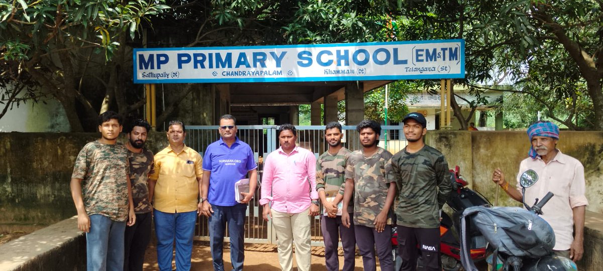 DFOKMM's tweet image. 🌿VSS Community Development Initiative 🌿
As part of Vana Samrakshana Samithi (VSS) efforts, the Forest Dept, in collaboration with NGO Nirmaan, conducted a village assessment at Chandraiahpalem, Sahupally for better school Infrastructure. 
#CommunityDevelopment #ForestDept #vss