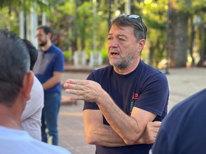 Cacho Bárbaro pide a los diputados nacionales que voten a favor del Garraham y las universidades
enfoquemisiones.com/cacho-barbaro-…