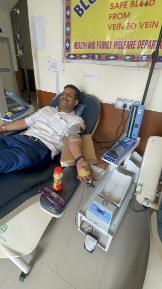 आज देश के यशस्वी प्रधानमंत्री श्री <a href="/narendramodi/">Narendra Modi</a> जी के 75 वें जन्मदिवस के शुभ अवसर पर रक्तदान 🩸 किया।

 #HappyBdayPMModi