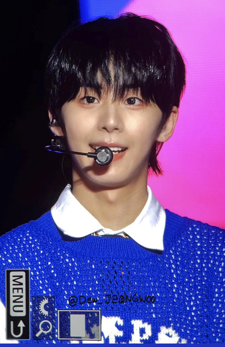 Dew_JEONGWOO's tweet image. 250917 STAGE W #서정우

 #아홉 #AHOF #JEONGWOO