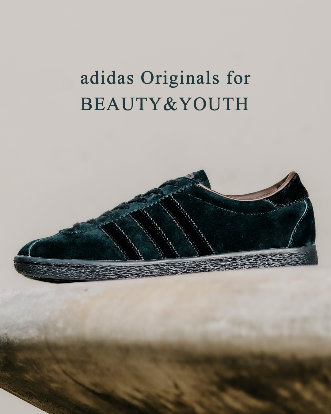 レア超人気❗️adidas ダークグレー パターンジャージ入手困難です。写真アップ 000000000830_ksttG5Q.jpg