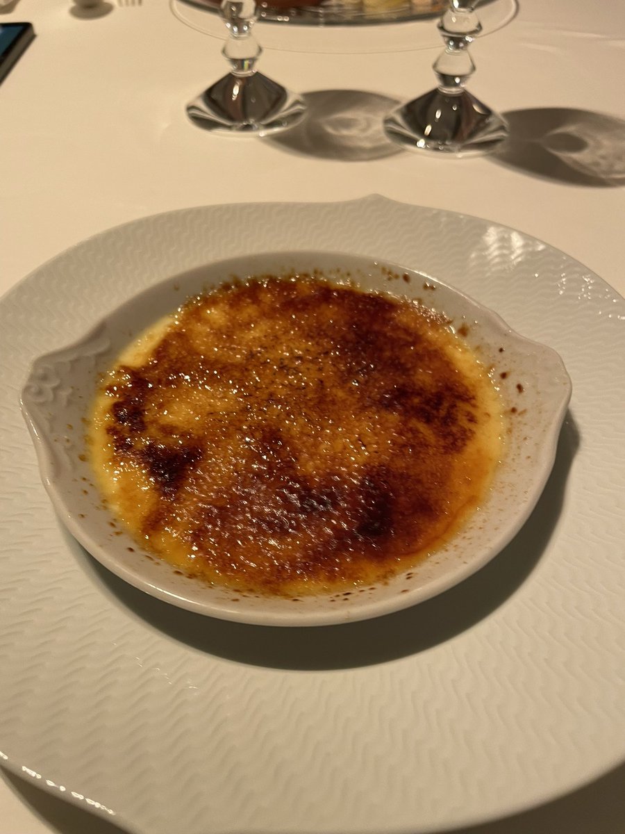 HowfastU's tweet image. 本日はノブレスでフランス料理のコースディナー🍽️
オマール海老が美味すぎた🦞