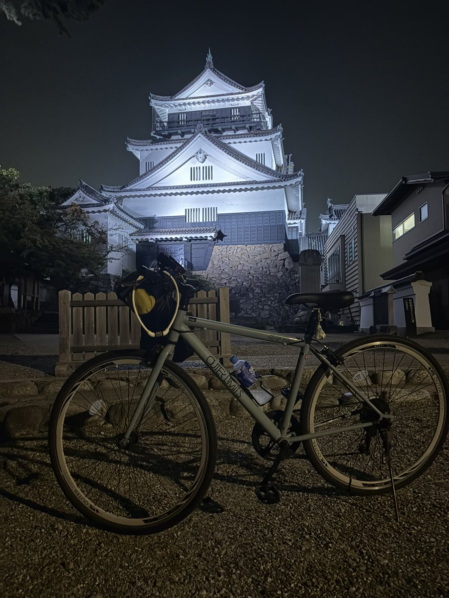 いっぱい寝た！！

岡崎城到着！