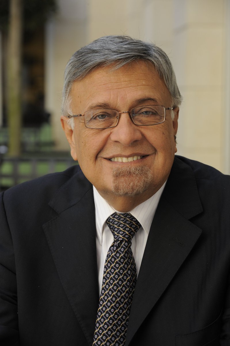 Aga Khan University tweet media