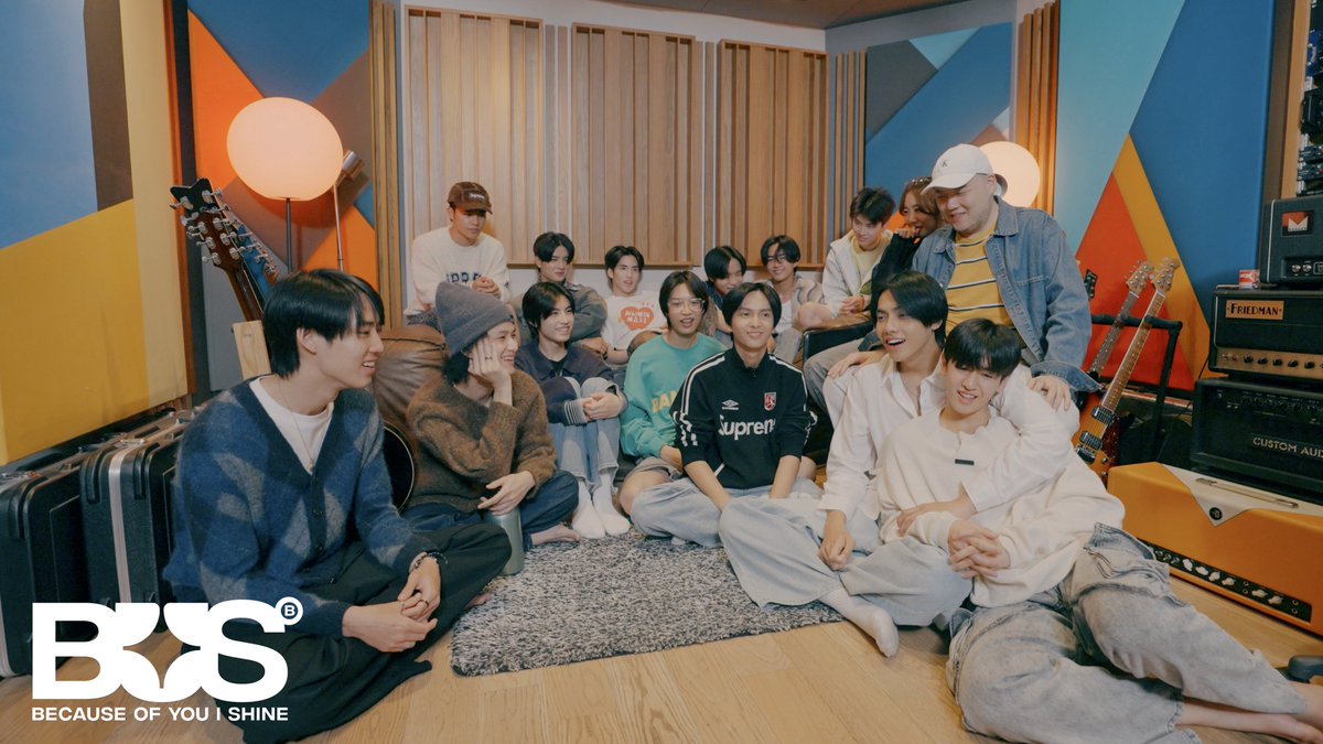 วันนี้ 19:00 มาชม Behind The Song เพลง หายใจทิ้ง (boys just wanna be boys) Ost. บัส ซิ่ง แจแปน ได้ที่ Youtube: BUS because of you i shine นะครับ 🤩

#BUS_หายใจทิ้ง
#BUS_BehindTheSong
#BUSbecauseofyouishine