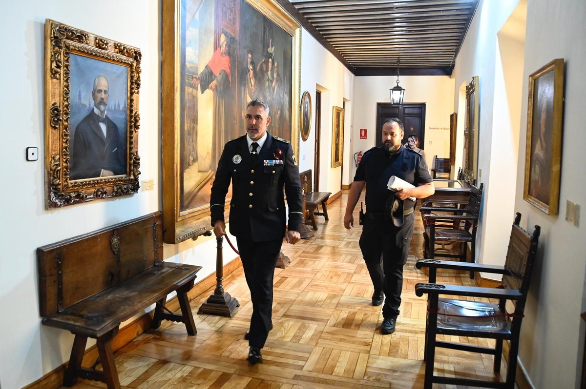 El jefe policial de Alcalá planta la conciliación por la denuncia de acoso de una agente de Torrejón  buff.ly/jZaO5Jm