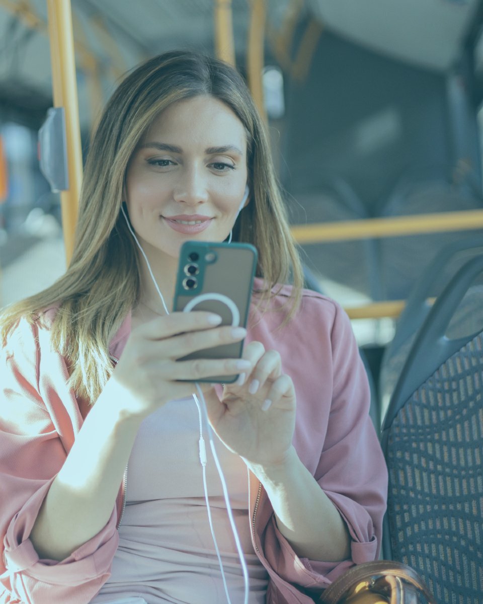 ¿Aún no has descargado tu #App 📱 'Alsa Regional'?

👉 Con ella podrás planificar mejor tu viaje, reservar tus billetes, informarte de los horarios o localizar tu autobus.

¡Descargátela y y comienza a disfrutar de tu viaje en bus! 🙌