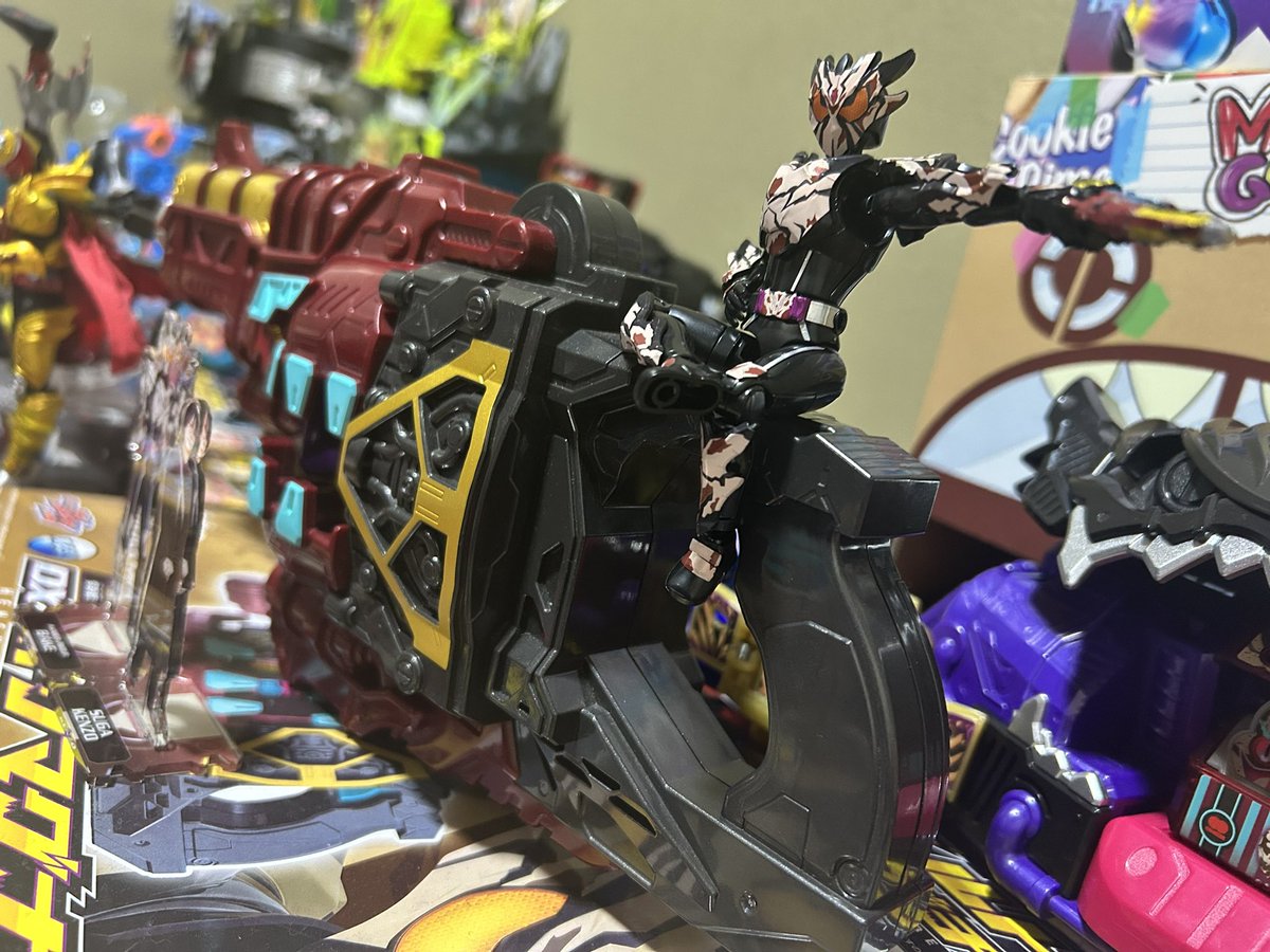 ryse_get's tweet photo. りとりん読んでも読まなくても❕
仲良くしてくだしい

  #特撮好きと繋がりたい #仮面ライダー好きと繋がりたい #仮面ライダー好きな人と繋がりたい https://t.co/q23fUhebC1