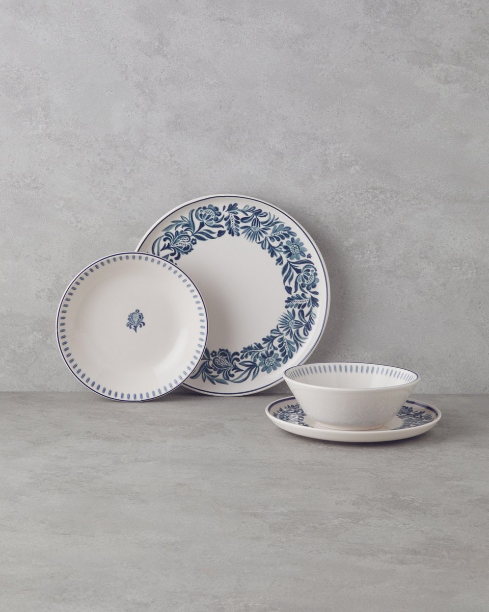 English Home tweet media