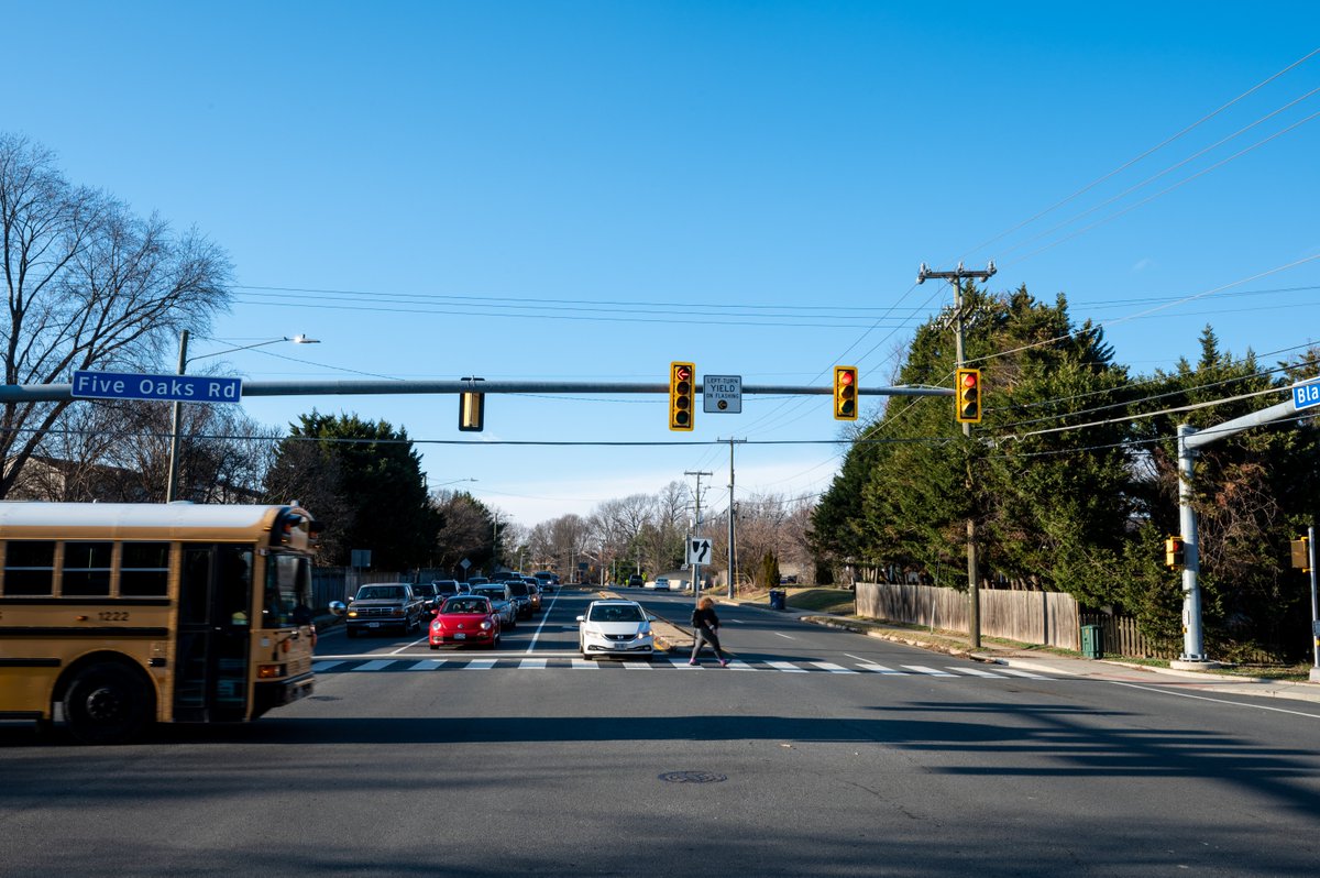 Speed cameras are now live in seven additional school zones. Violators will be fined up to $100. 

Learn more: bit.ly/3JGI0qC